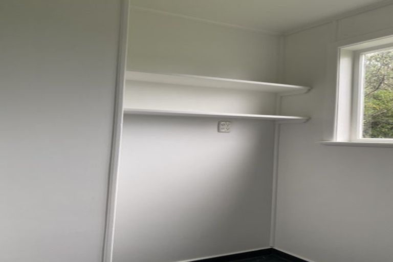 Photo of property in 95a B Kokiri Crescent, Waitangirua, Porirua, 5024