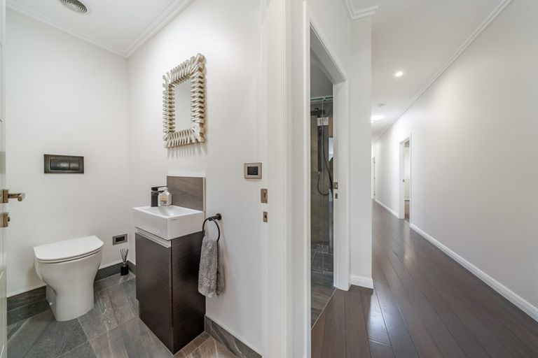 Photo of property in 62 Banks Boulevard, Whitby, Porirua, 5024