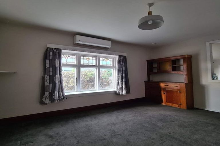 Photo of property in 33 Tower Street, Hornby, Christchurch, 8042