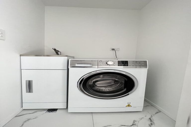 Photo of property in 8/257 Armagh Street, Christchurch Central, Christchurch, 8011