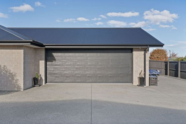 Photo of property in 6 Elgin Place, Prebbleton, 7604