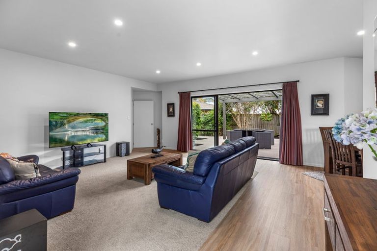 Photo of property in 10 Paua Cove, Papamoa Beach, Papamoa, 3118