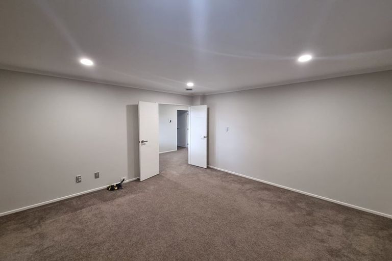 Photo of property in 4 Bruckless Drive, Flat Bush, Auckland, 2019