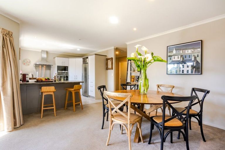 Photo of property in 27a Main Street, Greytown, 5712