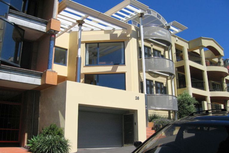 Photo of property in 26 Oriental Terrace, Oriental Bay, Wellington, 6011