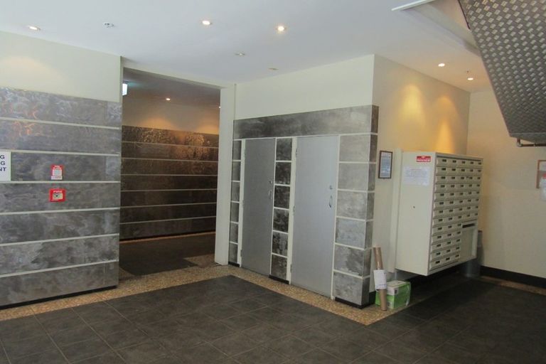 Photo of property in St Peters Apartments, 3c/192 Willis Street, Te Aro, Wellington, 6011