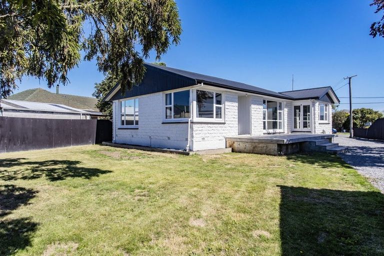 Photo of property in 27 Nicholas Drive, Linwood, Christchurch, 8062