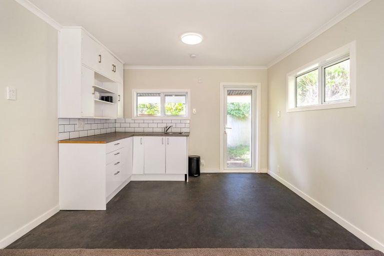 Photo of property in 188 Paremata Road, Paremata, Porirua, 5024