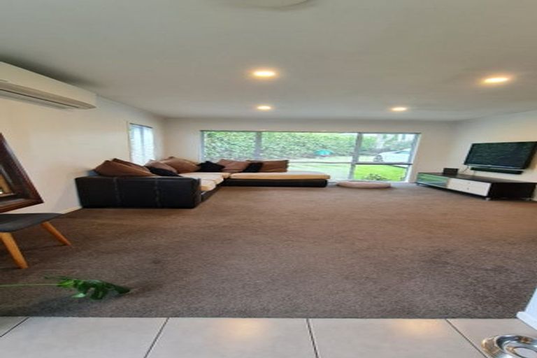 Photo of property in 10 Trust Place, Sunnyhills, Auckland, 2010