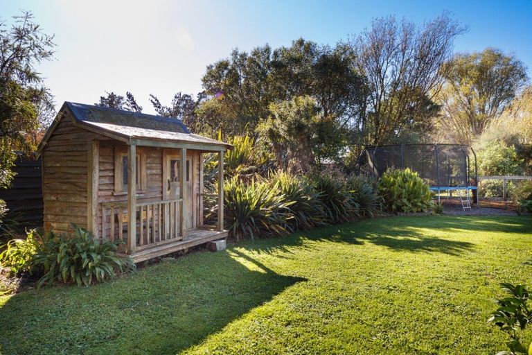 Photo of property in 2114 State Highway 56, Longburn, Palmerston North, 4477