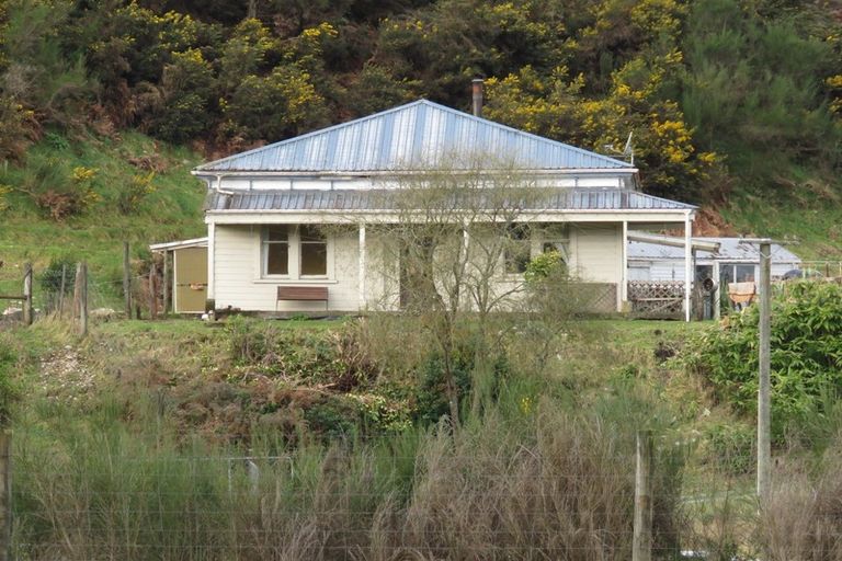 Photo of property in 29 Hattie Street, Reefton, 7830