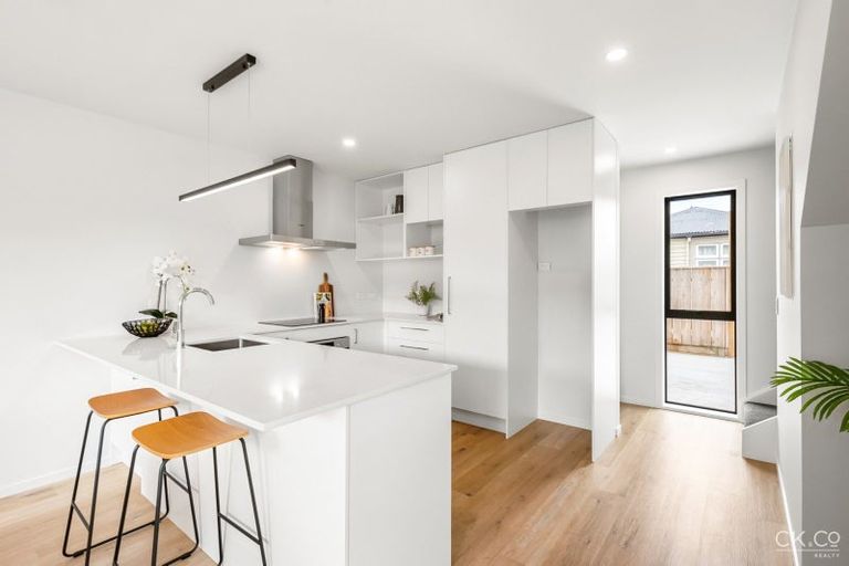 Photo of property in 102a Miro Street, Trentham, Upper Hutt, 5018