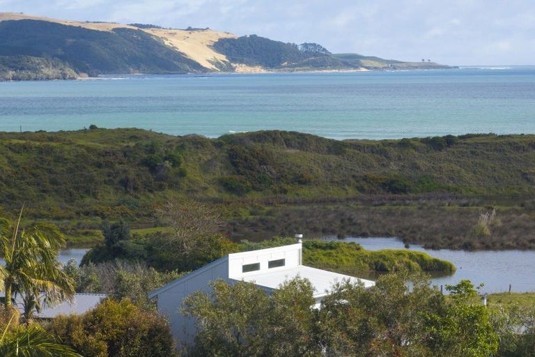 Photo of property in 16 Tui Street, Ahipara, Kaitaia, 0481
