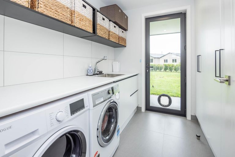 Photo of property in 17 Riverside Way, Ngaruawahia, Huntly, 3771
