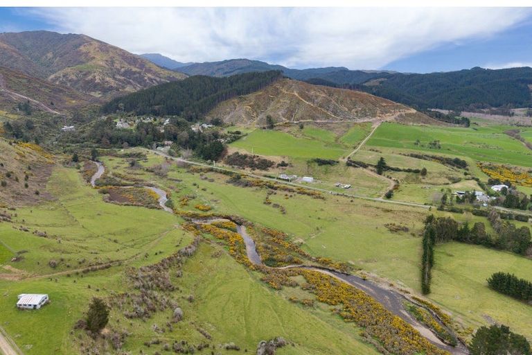 Photo of property in 243 Mangahao Road, Shannon, 4474