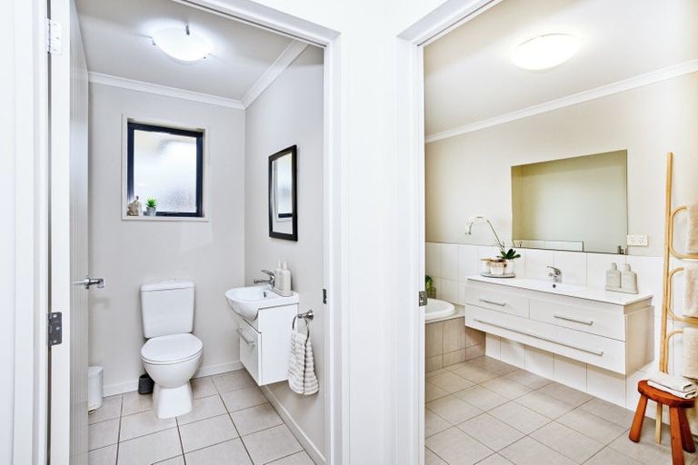 Photo of property in 53 Hoffman Court, Waikiwi, Invercargill, 9810