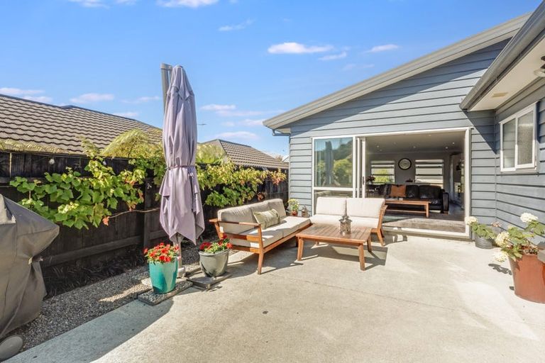 Photo of property in 6 Spritsail Place, Whitby, Porirua, 5024