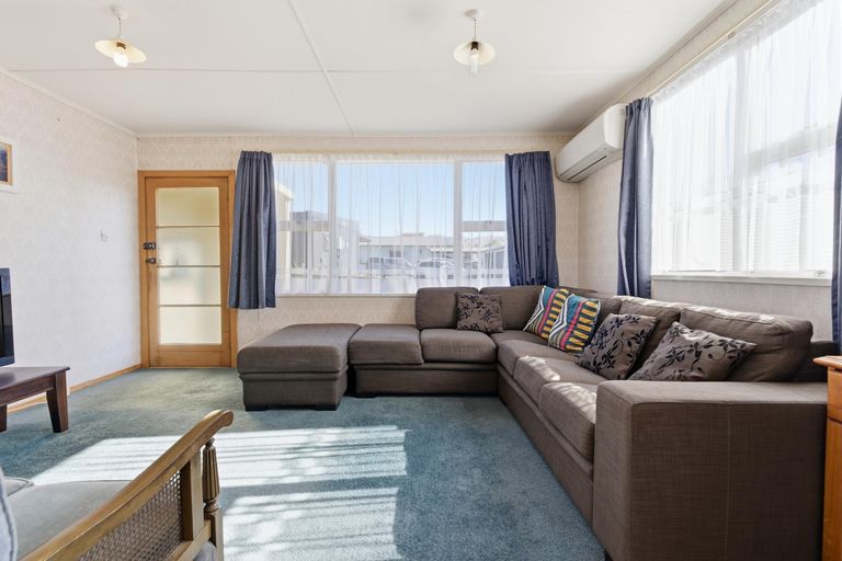 Photo of property in 11 Waitaki Drive East, Otematata, 9412