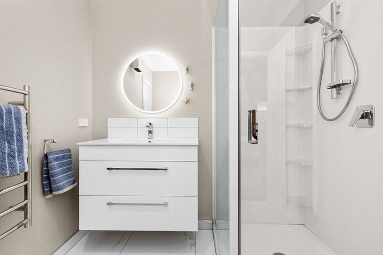 Photo of property in 126 Avenue Road, Greenmeadows, Napier, 4112