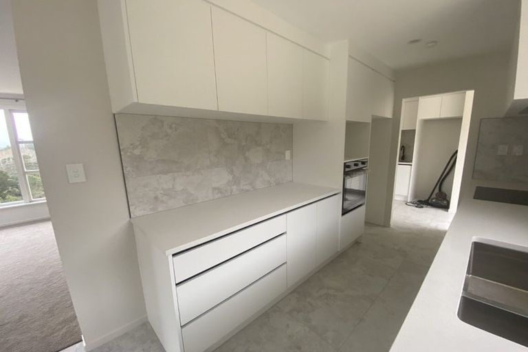 Photo of property in 981 East Coast Road, Redvale, Auckland, 0794