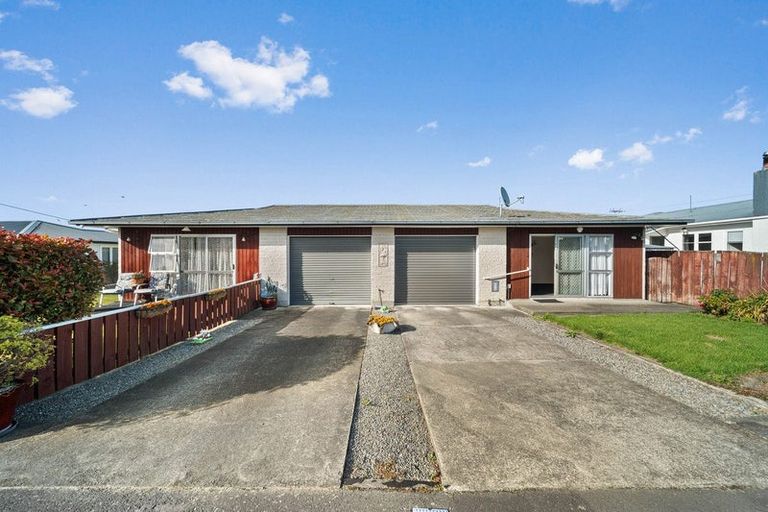 Photo of property in 2 Keir Crescent, Lansdowne, Masterton, 5810