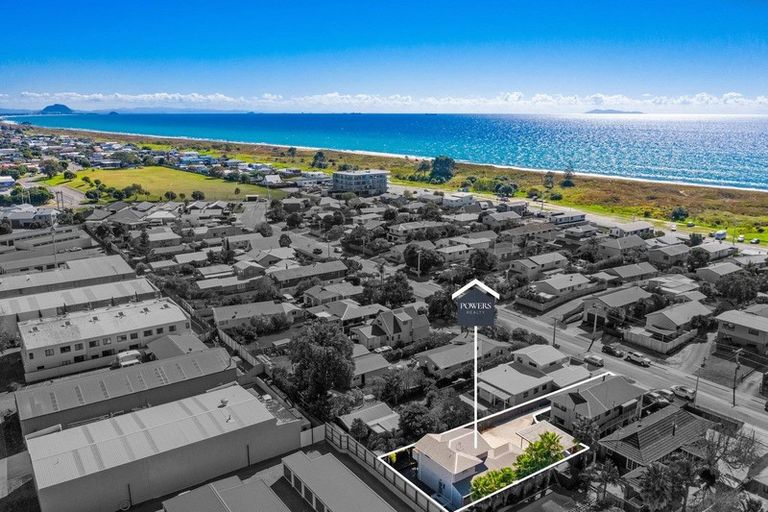 Photo of property in 34b Simpson Road, Papamoa Beach, Papamoa, 3118