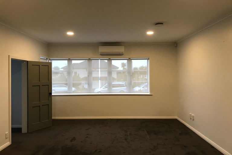 Photo of property in 22 Tennyson Avenue, Takapuna, Auckland, 0622