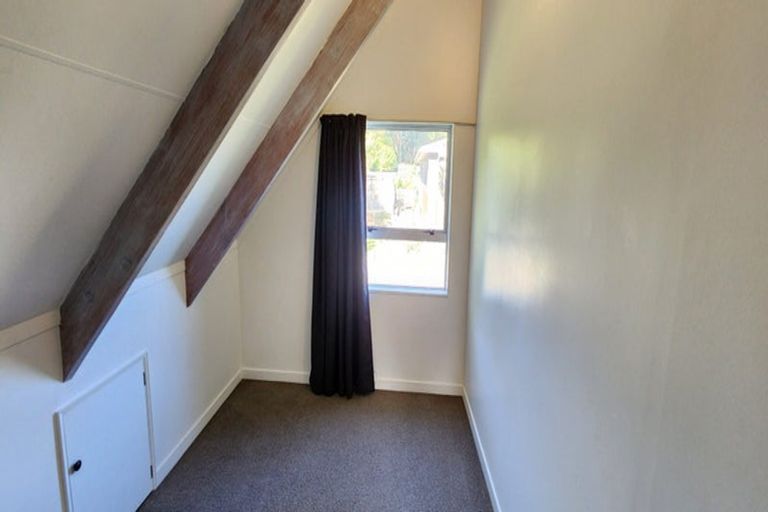 Photo of property in 10b Camden Street, Vogeltown, New Plymouth, 4310