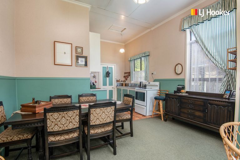 Photo of property in 288 Gladstone Road North, Mosgiel, 9092