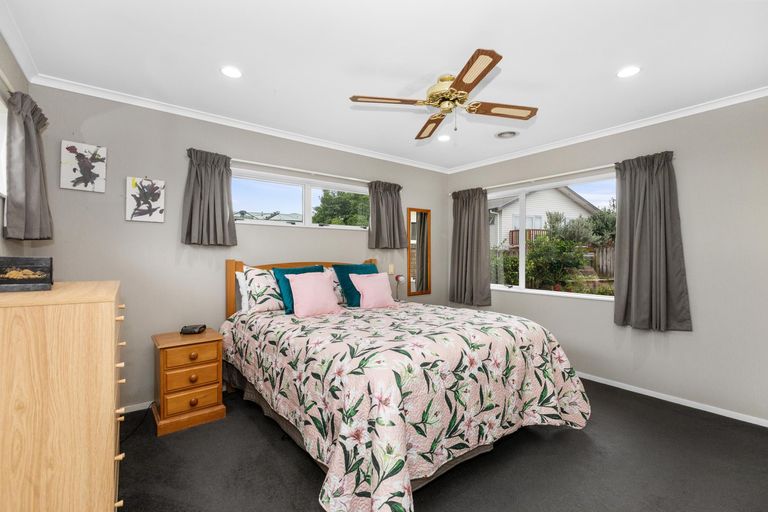 Photo of property in 19 Loveridge Place, Morrinsville, 3300