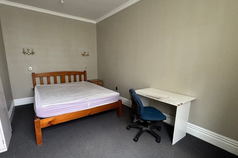 Photo of property in 4 Levy Street, Mount Victoria, Wellington, 6011