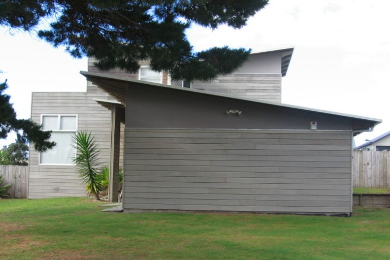 Photo of property in 109 Pauanui Boulevard, Pauanui, Hikuai, 3579