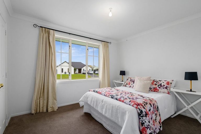 Photo of property in 23 Mirbeck Avenue, Cambridge, 3434