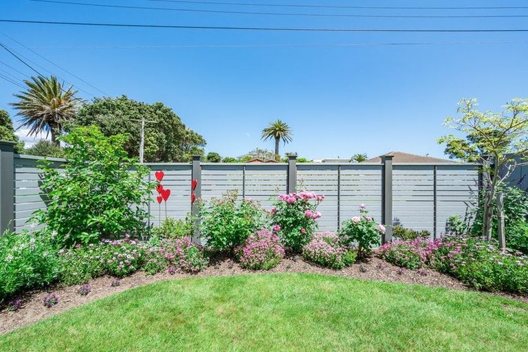 Photo of property in 5a Nathan Avenue, Paraparaumu Beach, Paraparaumu, 5032