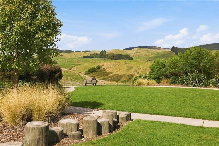 Photo of property in 6 Kohekohe Drive, Owhata, Rotorua, 3010