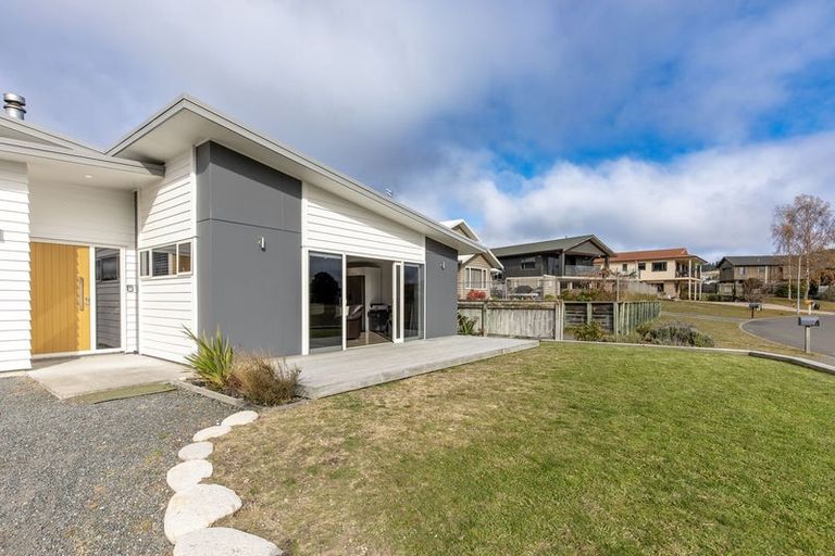 Photo of property in 8 Marshall Close, Motuoapa, Turangi, 3382