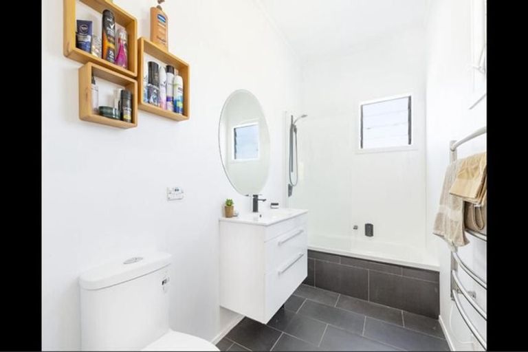 Photo of property in 126 Pukehina Parade, Pukehina, Te Puke, 3189