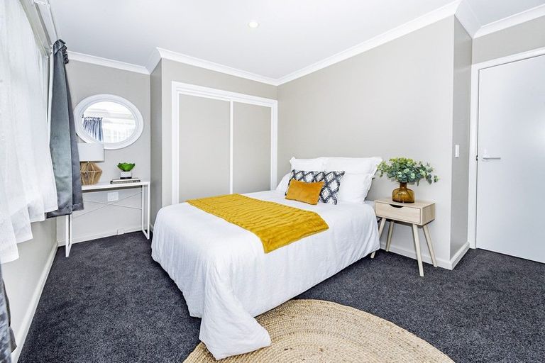 Photo of property in 70 Inwoods Road, Parklands, Christchurch, 8083