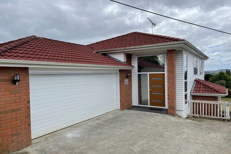 Photo of property in 27 Te Atatu Road, Te Atatu South, Auckland, 0610