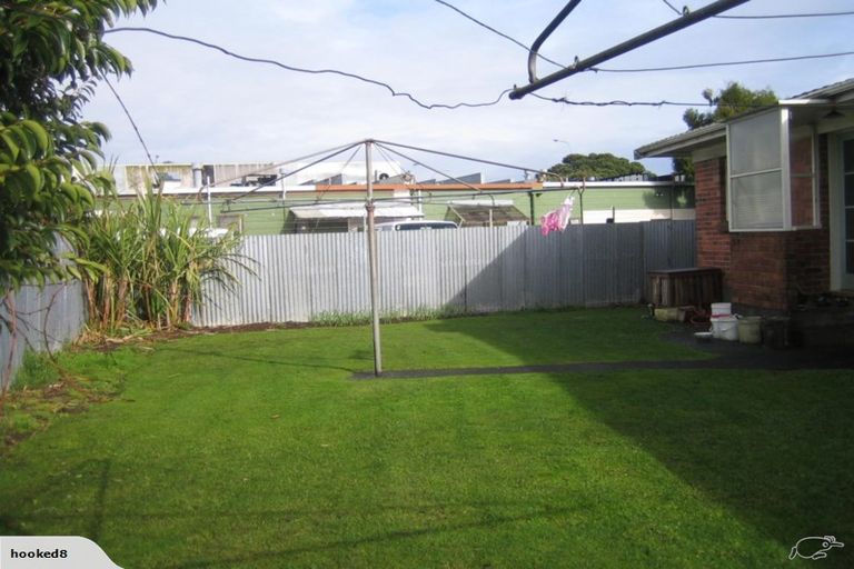 Photo of property in 4/17 Hoteo Avenue, Papatoetoe, Auckland, 2025