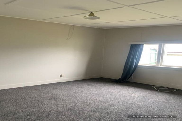 Photo of property in 12b-1 Gladstone Street, Westport, 7825