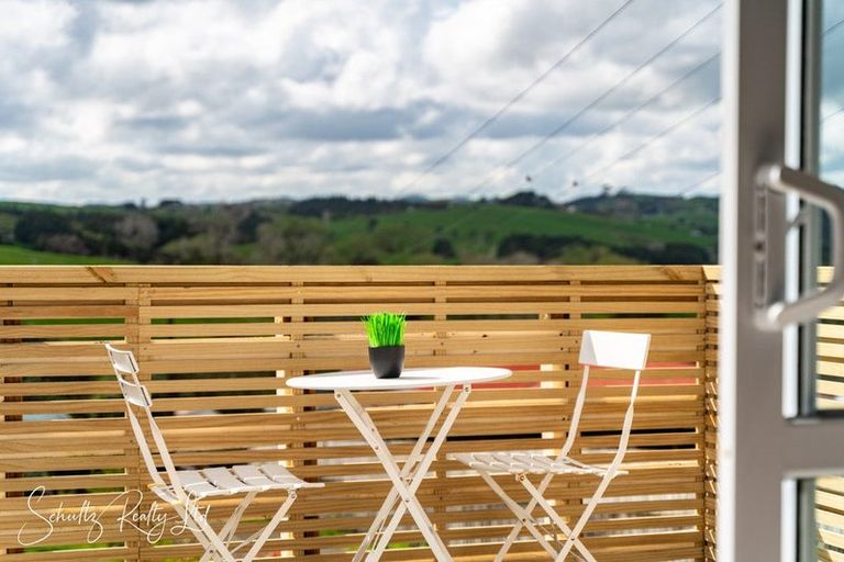 Photo of property in 109 Hurndall Street East, Maungaturoto, 0520