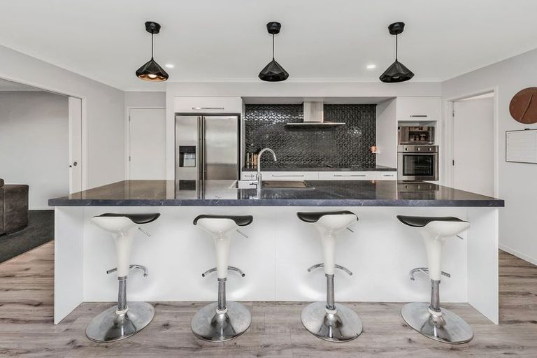 Photo of property in 6 Joy Place, Rolleston, 7614