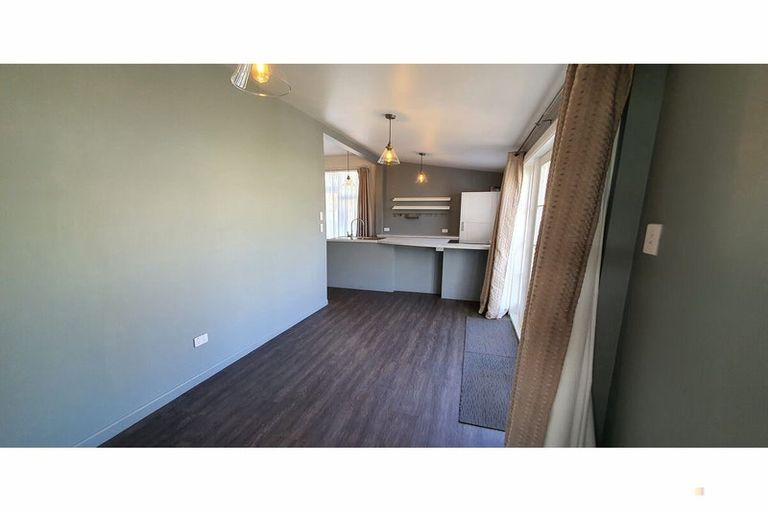 Photo of property in 14 Rhodes Street, Waimate, 7924
