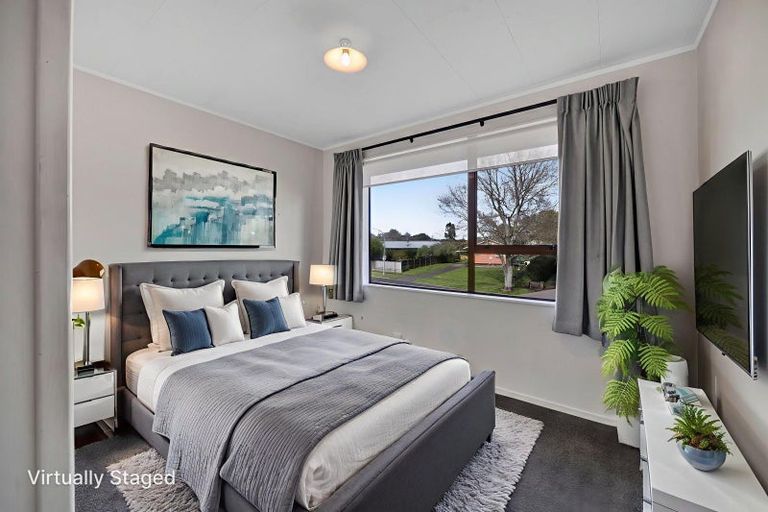 Photo of property in 10 Aratapu Street, Waitara, 4320