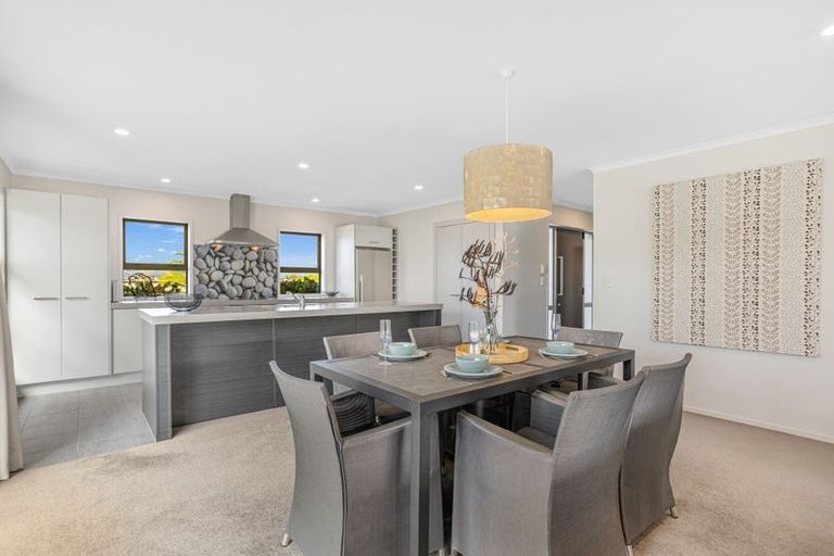 Photo of property in 1 Bravo Place, Whitianga, 3510
