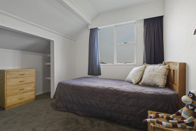 Photo of property in 37 Gresham Street, Tainui, Dunedin, 9013