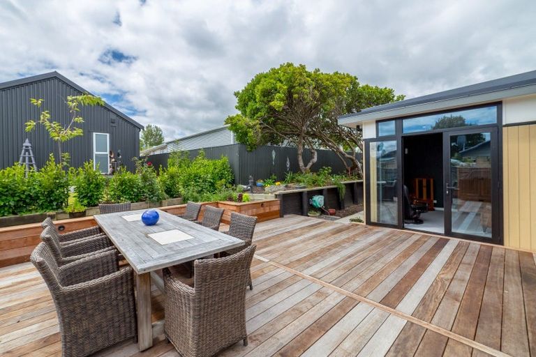Photo of property in 31 Tarata Grove, Lansdowne, Masterton, 5810
