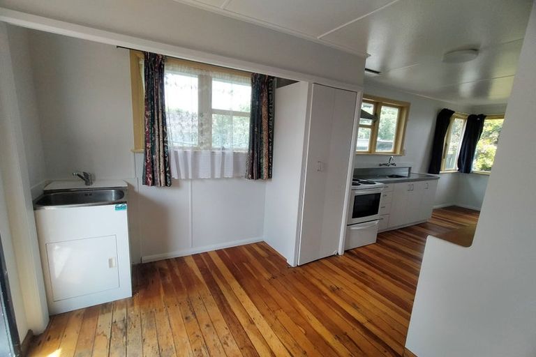 Photo of property in 35 Moheke Avenue, Roslyn, Palmerston North, 4414