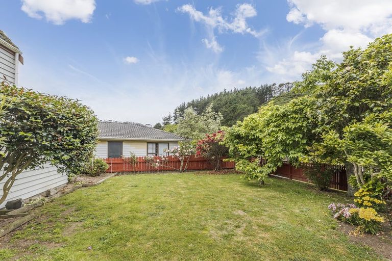 Photo of property in 64 Woodman Drive, Tawa, Wellington, 5028